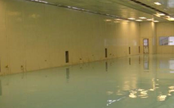 积石山自流平环氧地坪中涂